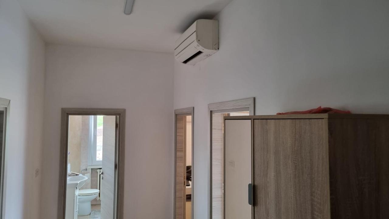 Milli Apartment แฟร์รารา ภายนอก รูปภาพ