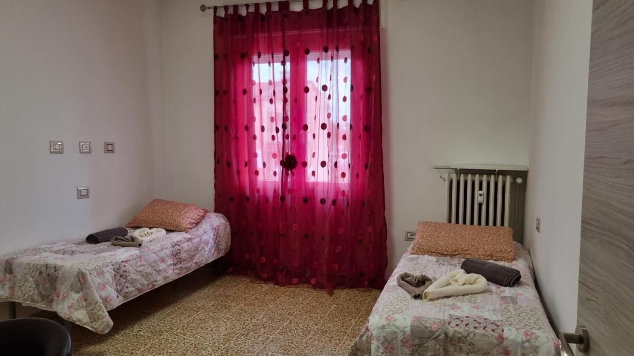 Milli Apartment แฟร์รารา ภายนอก รูปภาพ